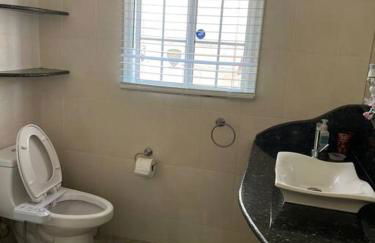 Vacation Rental w Pool &Garden 6 Guests near CSUN - Foto 21