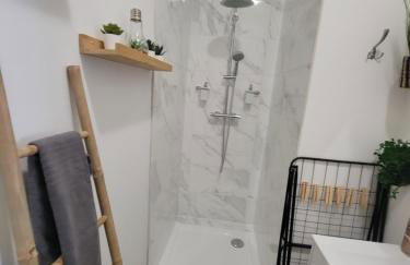 Le plein centre rez de chaussee au cœur de Calais - Foto 2