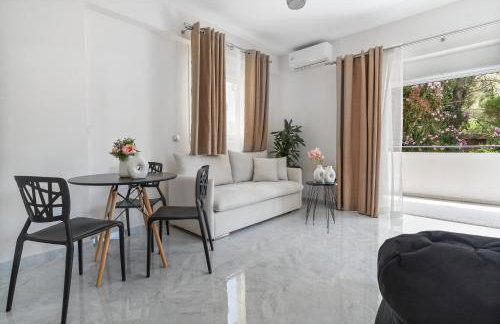 Miralis Apartments - Photo 10