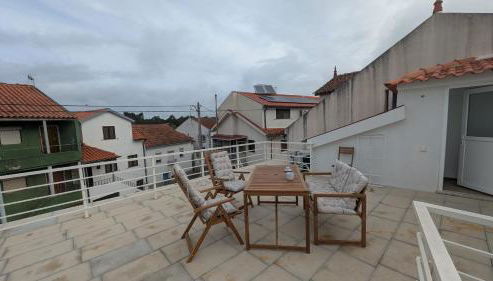 Starlight Villa with Rooftop Terrace near Coja - Foto 4
