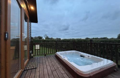 Field View 1 bed-No Pets-Cedar - Foto 1