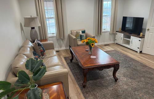 Spacious 2BR Apartment near Toledo, Sylvania & MI - Foto 1