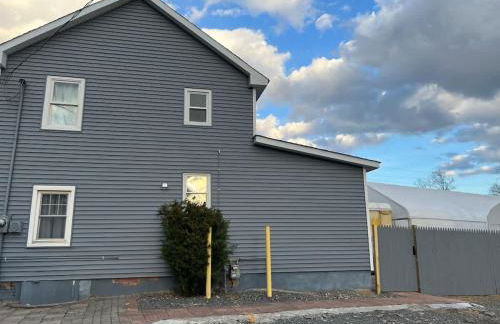 Quaint Renovated Single Family - Foto 12