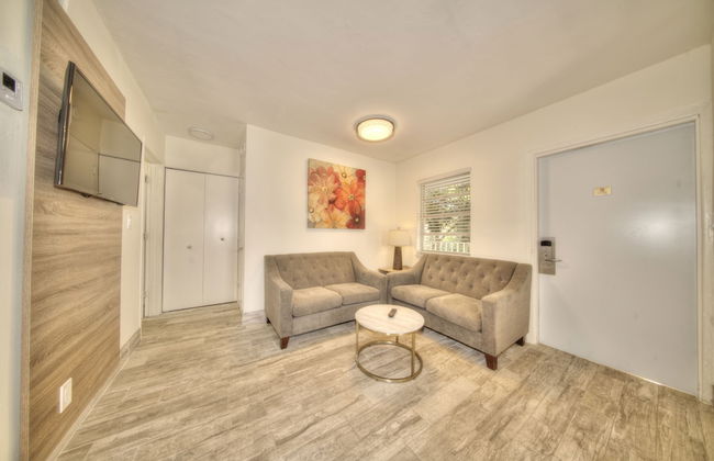 Riverside by the Beach Apartments - Foto 16