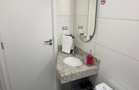 Apartamento Moderno Próximo aos Atrativos - Foto 22