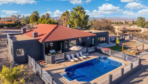 Luxury 5BR Cottonwood Retreat with Pool and Panoramic Views - Foto 1