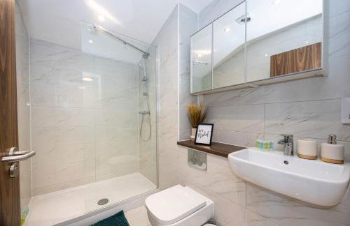 Rest&Recharge at Brookdale House (5 Bedrooms, 15mins to City Centre, Free Parking) - Foto 31