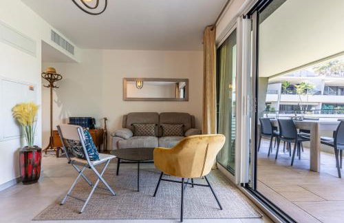 Appartement climatisé les pieds dans l'eau pour 6 personnes avec 1 suite parentale, 1 chambre double et 1 mini chambre Piscine sur le toit clim garage - Foto 48