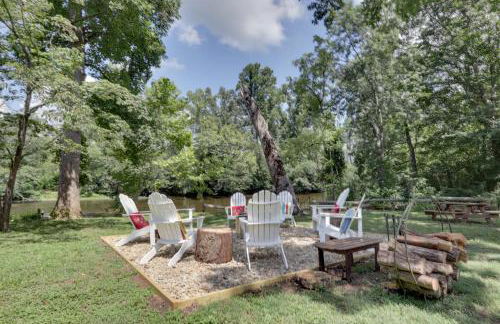 3 Mi to Natl Park Townsend Apt on Little River! - Foto 20