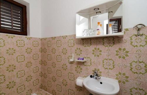 Guest House Kola - Standard Double Room with Balcony - Foto 8