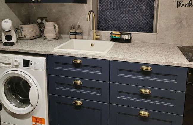 1BR Sleeps6 Elizabethline Ws98 - Photo 15