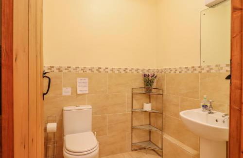 Hayloft Cottage - Foto 13