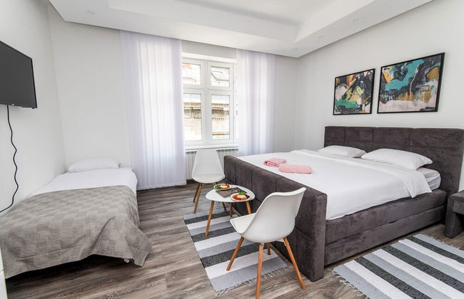 Modern Newly Refurbished Studio! Main Street - Foto 2