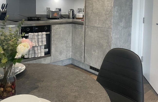 Brand New Stunning 2-bed Apartment in Dagenham - Foto 3