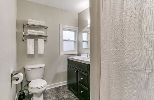 Cozy House Near Iowa State Fairgrounds! - Foto 6