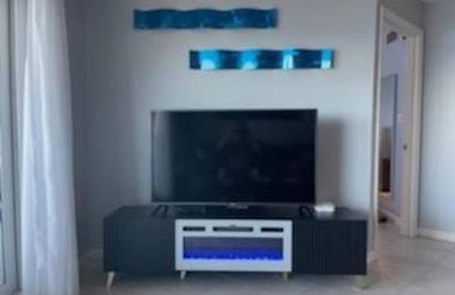 Quiet direct oceanfront 2 bed 2 bath condo w/pool - Foto 28