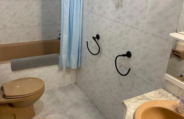 villa 7 personnes 45 mn Barcelone vue sur Montserrat - Foto 13