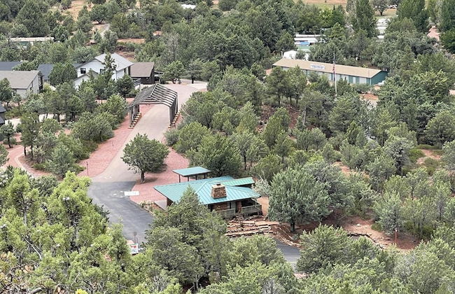 Glass House Elk Rim Pine - Photo 40