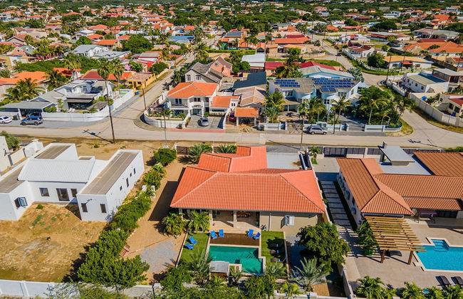 Amazing 4BR 3BA Villa Palm Beach w NEW Pool - Foto 40