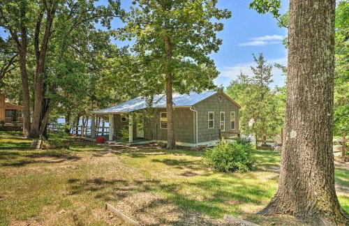 Waterfront Cottage in Fort Towson with 2 Decks! - Foto 33