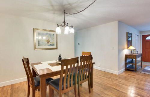 3 Acre Retreat with Fire Pit, Pickleball and Gazebo - Foto 17