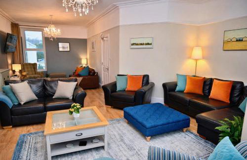 Bay View, Sleeps 18, 7 Bedrooms, 7 Bathrooms, Seafront, Criccieth - Foto 19