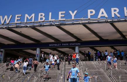 London Wembley Luxury Stay 2BR Apartment next to stadium with Free Parking - Foto 22