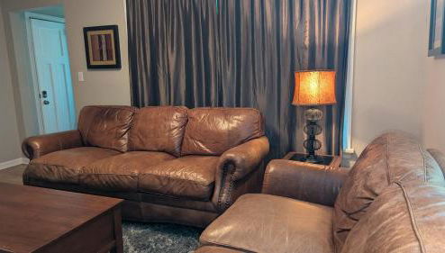 Tailgate and easy walk like a champion to ND - Foto 1