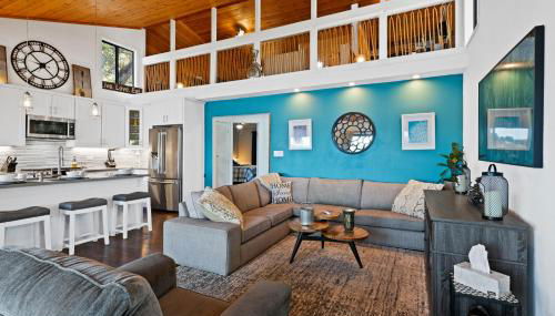 Lakefront, Private dock, ensuite-unit, King bed, Free EV charger, Boat Friendly - Foto 4, stove, pet friendly, minibar