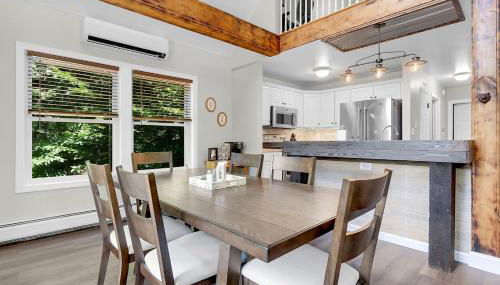 Waterfront Access with Kayaks Private Deck and a Firepit - Photo 5