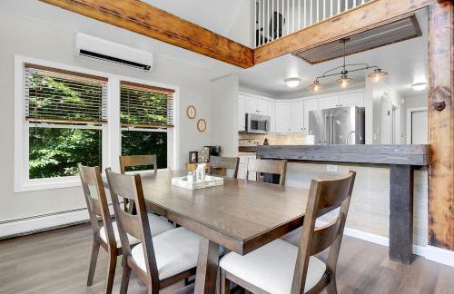 Waterfront Access with Kayaks Private Deck and a Firepit - Photo 5