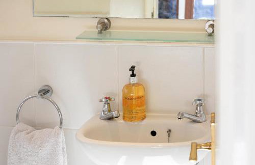 Morton House and The Stable Block Masham - Adjoining holiday cottages for singles, couples and large groups - Foto 16