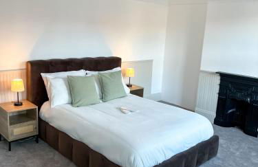 Modern Spacious 4 Bedroom Home in Greater Ldn With Garden & Parking - Photo 18