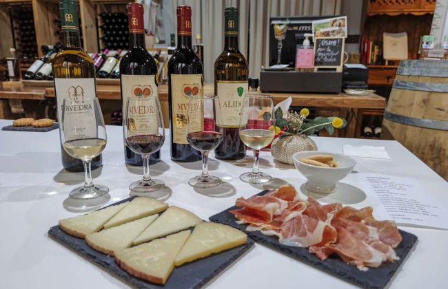 Visita a la bodega Muelas - Foto 8