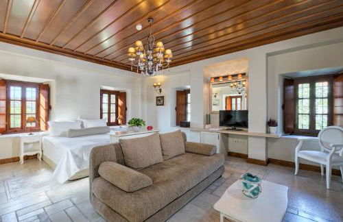 Mare Monte Luxury Suites - Photo 53