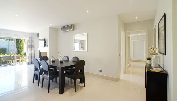 Apartment Pine Hills Pérola by Interhome - Foto 5, Kitchen / Dining Room