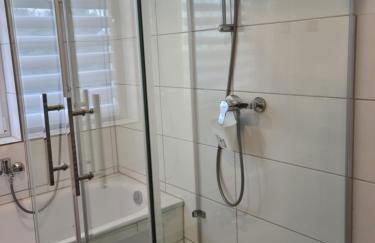 Pilgrims "Hermine" Fewo mit 3 Schlafzimmern, Balkon, fast Internet - Foto 7