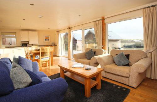 ON-SITE WATERSPORTS family lodge - Foto 6