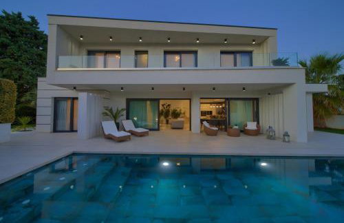 Villa LUMINOSA with outdoor and indoor pool and sauna - Foto 13