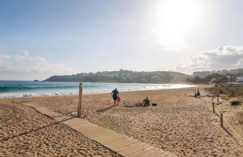 SeaBreezeHeaven - Sea View Apartment, Pool & Spacious Terrace with BBQ - 50m from Sant Pol Beach - Foto 47