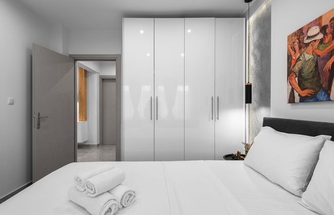 White and Wood Nilie Hospitality MGMT - Foto 4