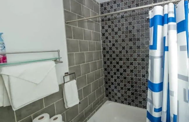 Charming Chateau Oasis in NOLA's Heart by YouRent - Foto 31