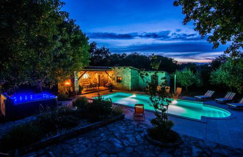 Apartments Angela 1711 - Photo 1