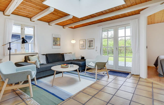 "Sölvy" - 300m from the sea - Photo 15