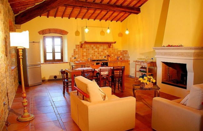 Podere Lucignano Secondo Agriturismo - Foto 16