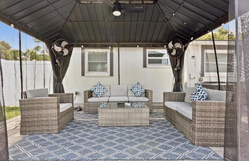 3Bd 2Ba House with Parking Laundry and Large Patio - Foto 12