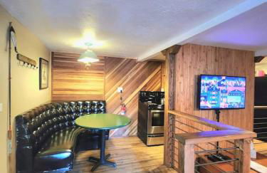 Bear Cave- Pet Friendly Suite in Shaver Lake - Foto 4