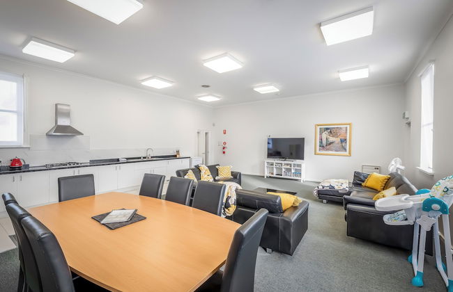 4 Bedroom House - Hobart CBD - Parking - Foto 7