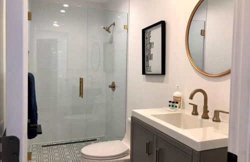 Silverlake and Echo Park - 6min to Downtown and Hollywood - - Photo 8