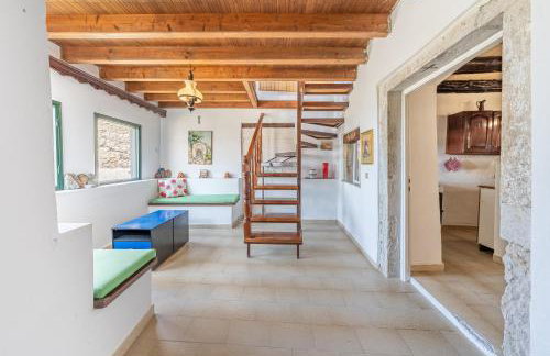 Priest's Traditional Mansion - Photo 4